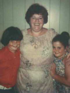 Ric Peggy Cindy 1977